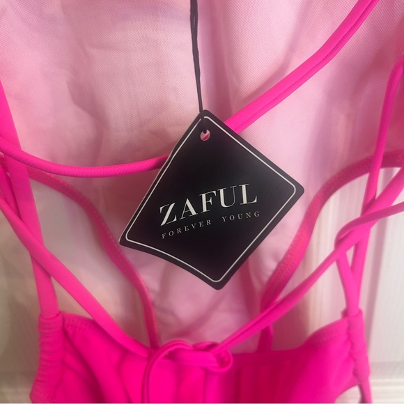 Zaful Vibrant Pink One Piece Swimsuit - Picture 4 of 5